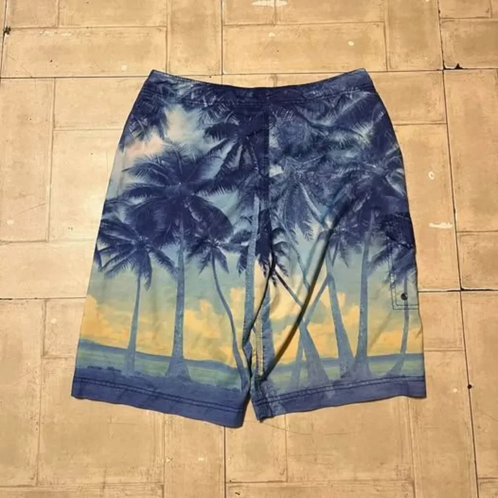 Aida Coronado adjustable waist
